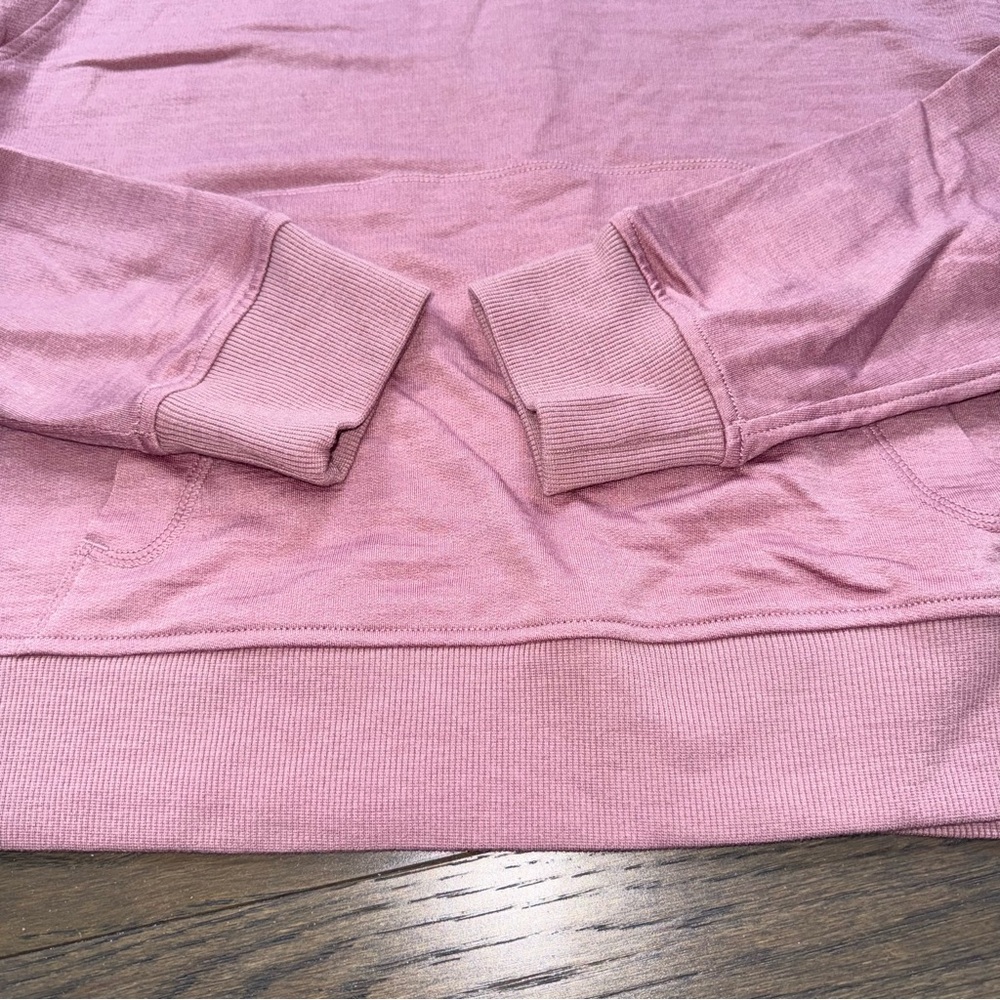 ICEBREAKER 
Merino Crush II Long Sleeve Hoodie - Women's Pink Crystal Sz Lg EUC - Picture 12 of 16